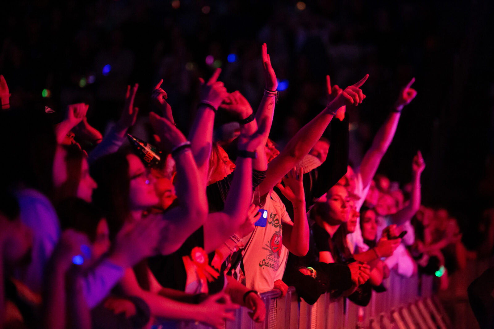 Students hyped up at a U of U Friday Night Hype event